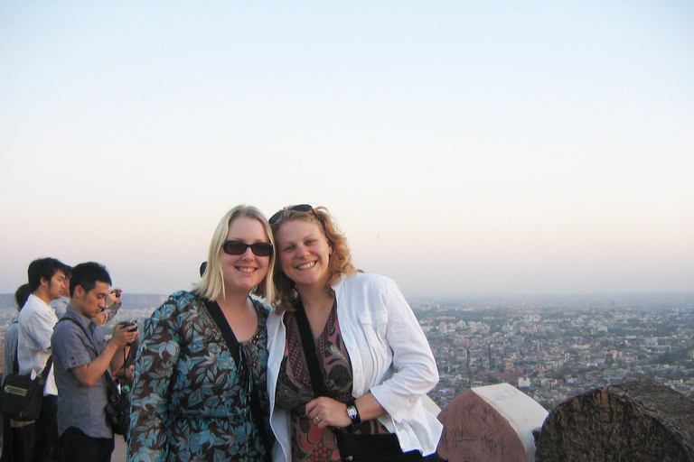 Verken de Forten van Jaipur: Amber, Jaigarh &amp; Nahargarh met zonsondergangDagvullende tour met gids door de forten van Jaipur