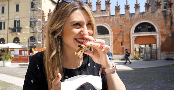 Verona: Small-Group Food Tour in Dante’s Footsteps