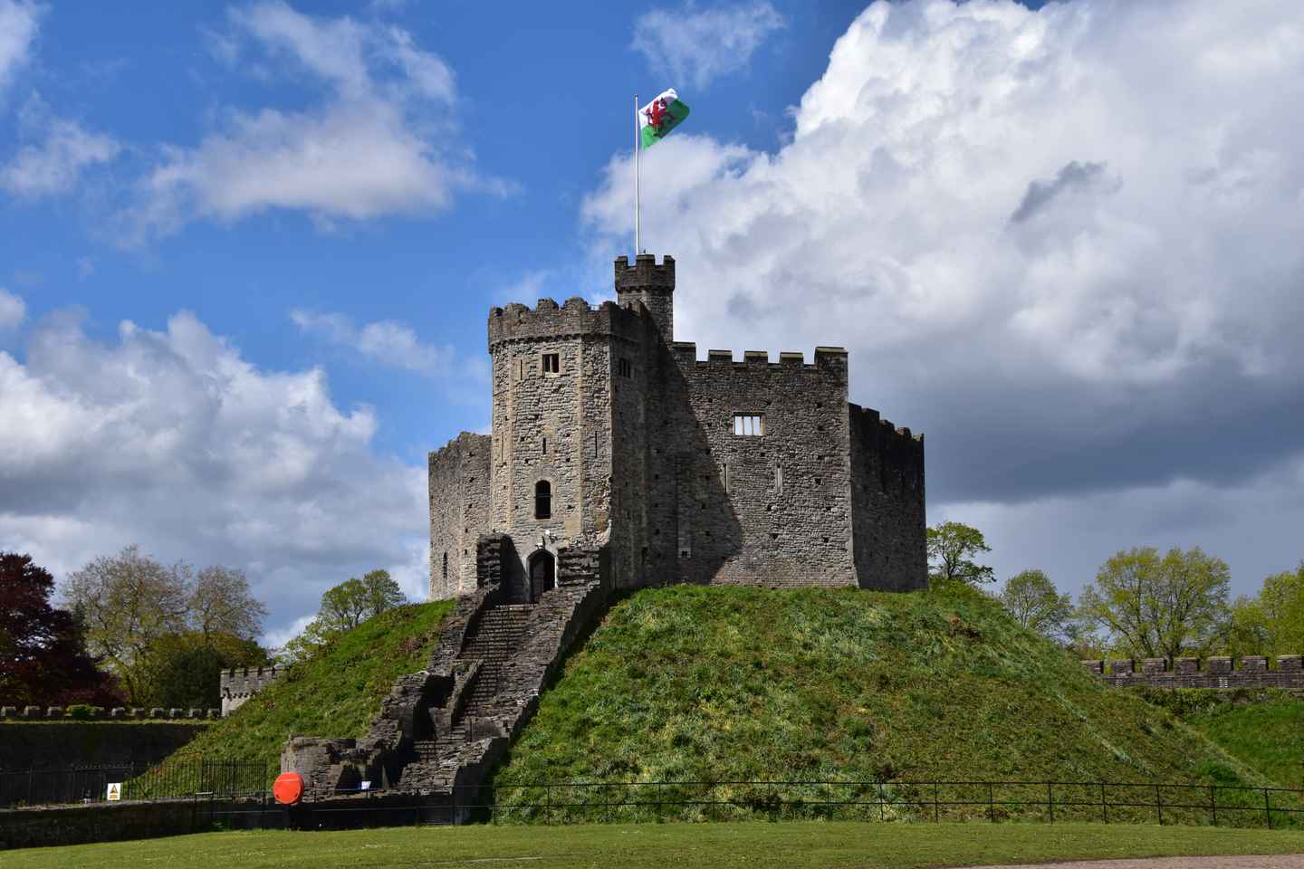 Cardiff: Half-Day City Walking Tour - Cardiff: Half-Day City Walking Tour