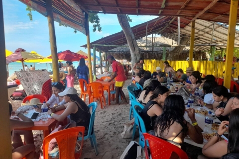 Journée complète sur l'île de Rosario et Playa blanca en bateau rapide