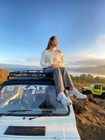 Jeep tour , Sunrise by Jeep & Black Lava - Hizvo