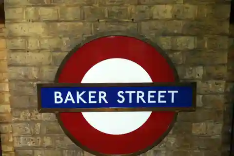 London: Sherlock Holmes Guided City Walking Tour