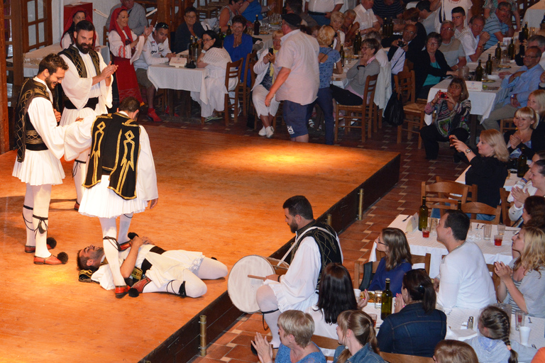 Heraklion: Noche de folclore cretense en el pueblo de KarouzanosRecogida en la ciudad de Heraklion o Ammoudara.