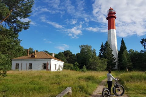 From Tallinn: Naissaar Island Fatbike Day-Trip