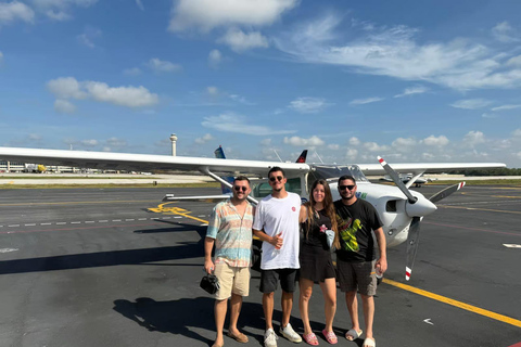 Zona hoteleira de Cancún: voo panorâmicoVoo privado para Holbox