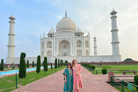 From Delhi: Taj Mahal & Agra Private Day Trip with Options Air-Conditioned Car, Driver, and Guide