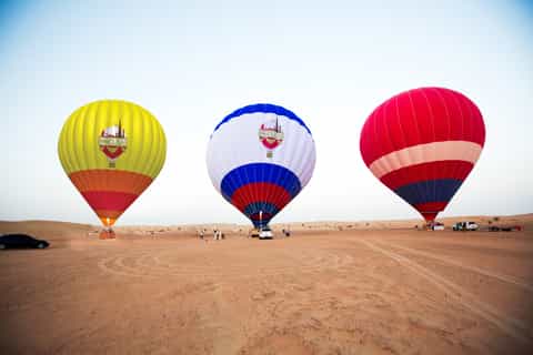 Dubai: Hot Air Balloon Ride Over the Desert