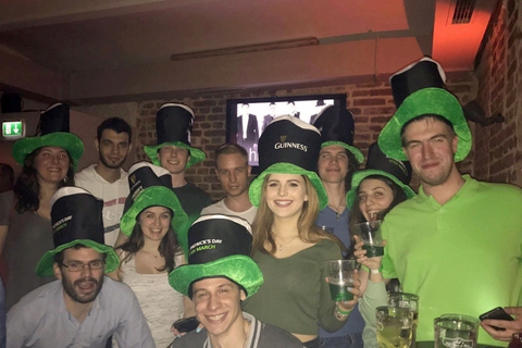 Pub Crawl VienaMaratona de Bares em Viena