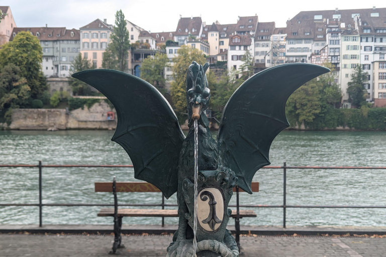 Basel: Guided Walking Tour in small group Basel: Guided Walking Tour in small group in french