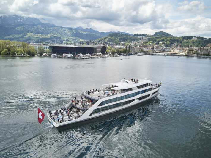 Swiss Travel Pass Flex: pass di viaggio All-in-One per treno, autobus, battello
