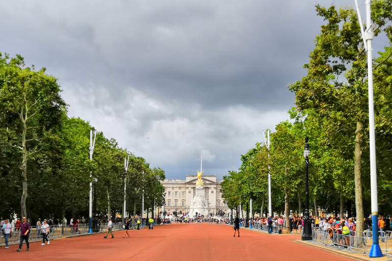 London: Changing of the Guard Walking Tour