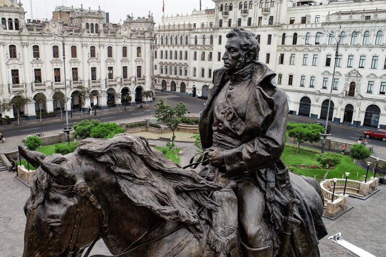 Lima: Passeio pela cidade, catacumbas e vestígios incas de PachacamacLima: Tour pelo centro histórico, catacumbas e local de Pachacamac