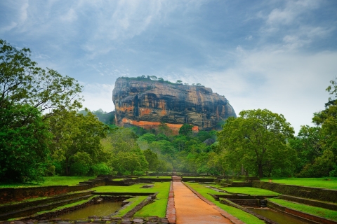 Sigiriya, Dambulla, Minneriya: Safari mit dem privaten AutoAbholung von Hikkaduwa