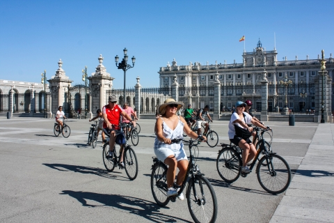 Madrid: tour privado en bicicleta por lo más destacado de la ciudad