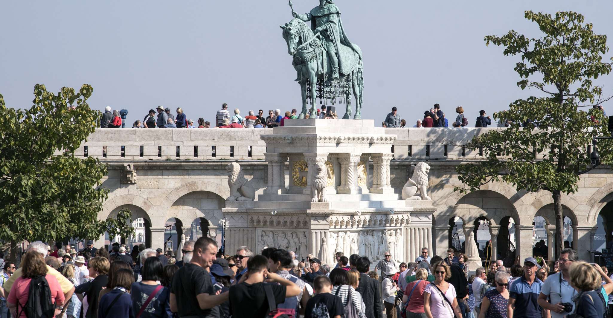 Budapest: Buda Walking Tour photo 3