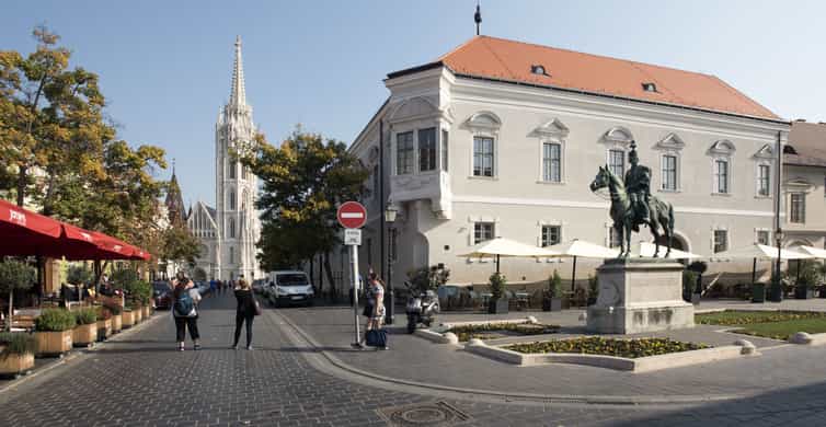 Budapest: Buda Walking Tour photo 10
