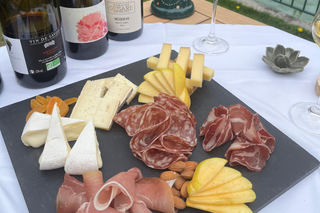 Chamonix: Weinverkostung, französischer Aperitif und Rundgang