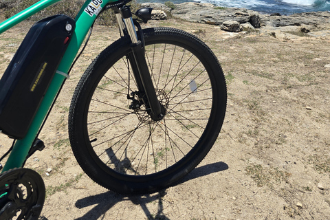 Explore Pointe des Châteaux on an electric bike