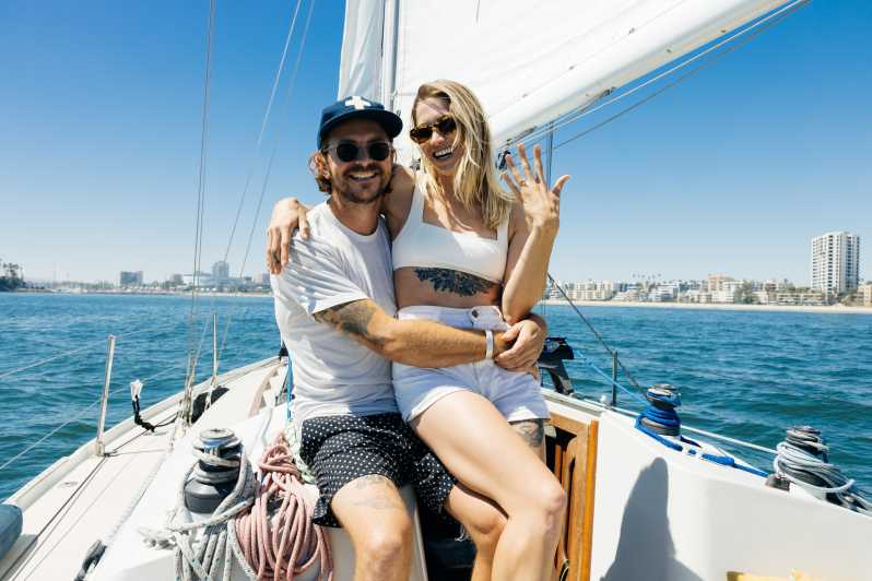 sailboat rental with captain