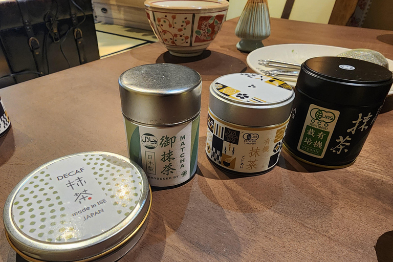 Tokyo: Matcha and Kimono Experience