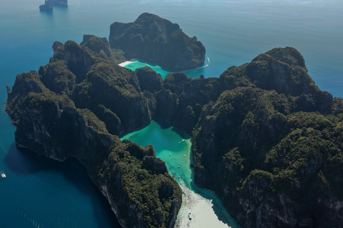 Phuket: Phi Phi Islands Day-Trip by Speed Catamaran