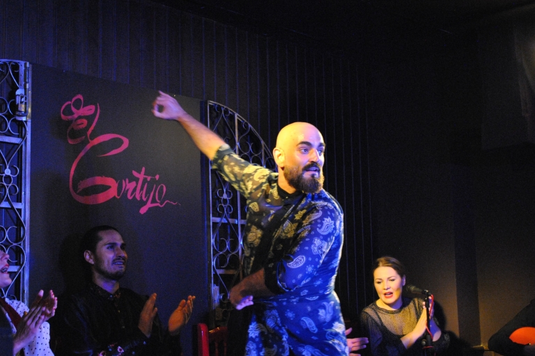Madryt: Warsztaty i pokaz flamenco z kolacją i napojami