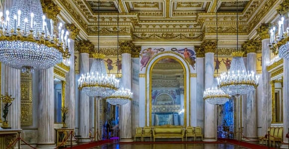 Turin: Royal Palace & Cathedral Tour w/ Skip-the-line Entry