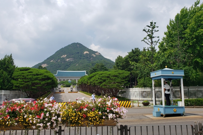 Seúl: Palacio Gyeongbokgung, Templo Jogyesa y CheongwadaeSeúl: Palacio Gyeongbokgung, Templo Jogyesa, Cheongwadae