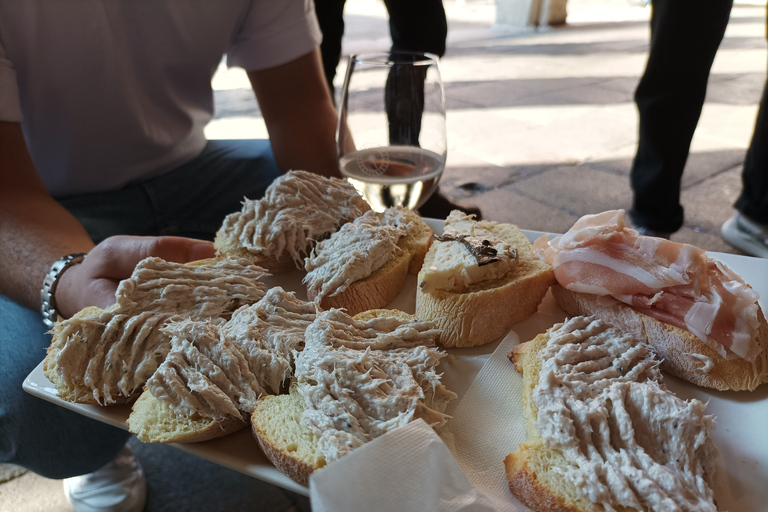 Venedig: Guidad rundtur med Aperitivo-matVenedig: Bacaro matupplevelse