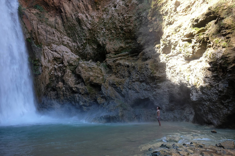 Randonnée et baignade aux chutes d'eau d'Apoala