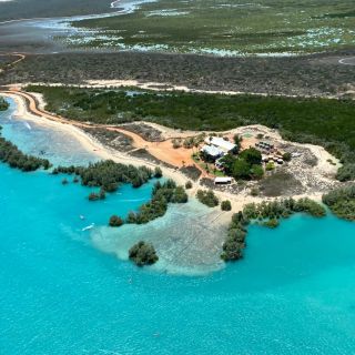 Broome: Helicopter Flight and Willie Creek Pearl Farm Tour