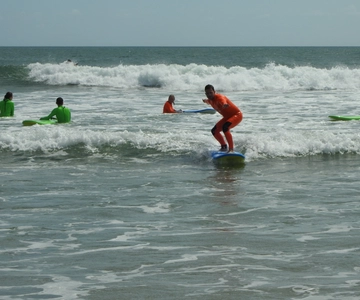 Sintra: 2-Hour Group Surf Lesson at Praia Grande