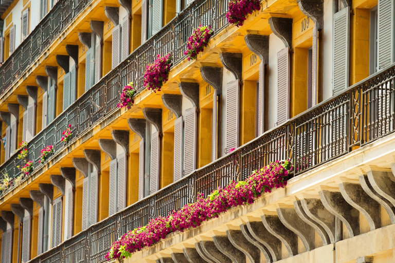 San Sebastián: City Tour con Pintxos y VinoTour a pie