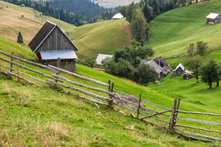 Bucharest: Romanian Villages & Countryside Tour