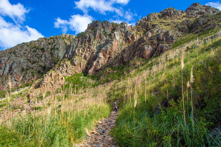 Córdoba: La Lomita Mountain Refuge Gedeelde ervaringWaar vreemden een stam worden - 7 dagen belevenis - Argentinië