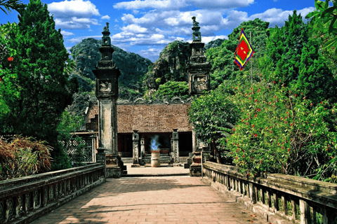 From Hanoi: Tam Coc, Hoa Lu & Mua Caves Full-Day Trip