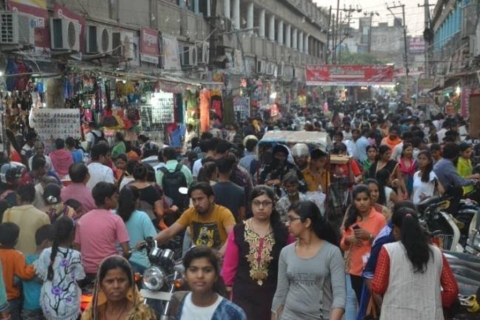 Agra: Prywatna wycieczka po rynku przypraw z przewodnikiem i kierowcą