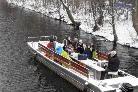 Leipzig: excursion en bateau à moteur avec vin chaud
