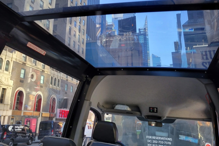 Nowy Jork: wycieczka z przewodnikiem po nocyWycieczka autobusowa z przewodnikiem w nocy