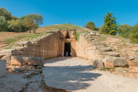D'Athènes: visite privée des points forts du PéloponnèseVisite avec chauffeur uniquement