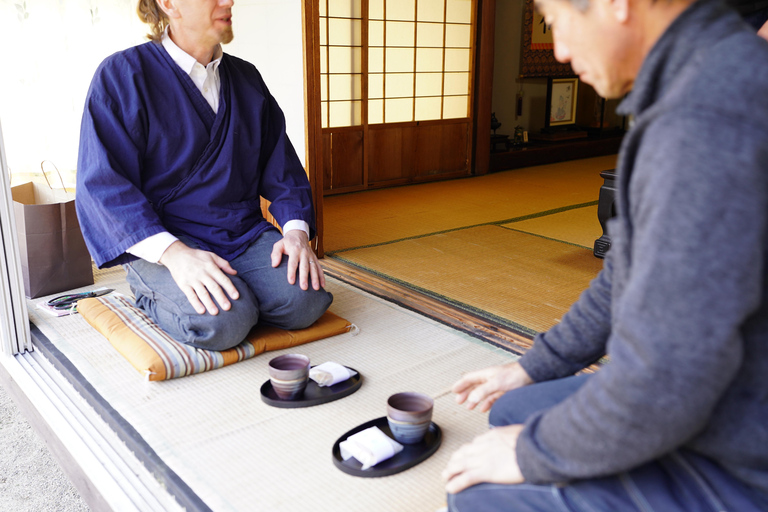 Hiroshima: Bonsai - A Gentle Journey into Nature’s Art