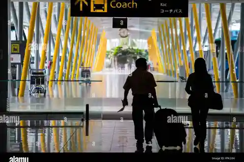 Luxurious Airport/Cruise Transfers Singapore