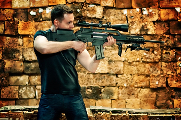 Warschau: Gun Range Experience met Kalashnikov