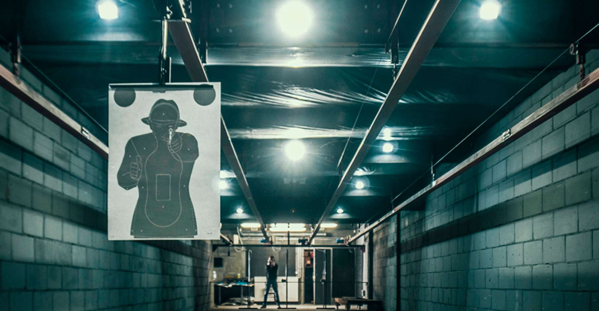 Warsaw, Gun Shooting Experience with Transfers - Housity