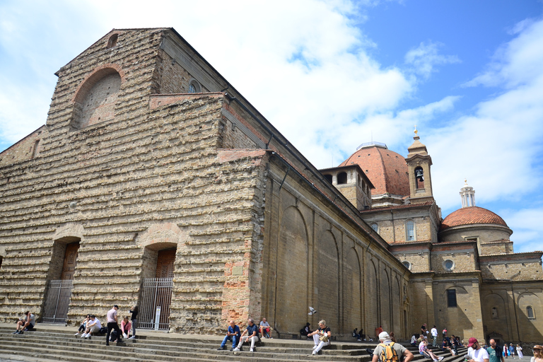 Firenze: tour in bici a tema mediceoFirenze: tour in bici elettrica a tema mediceo