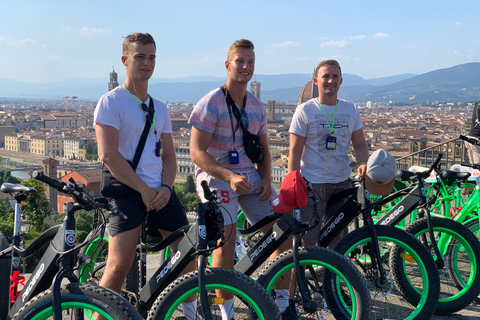 Firenze: tour in bici a tema mediceoFirenze: tour in bici elettrica a tema mediceo