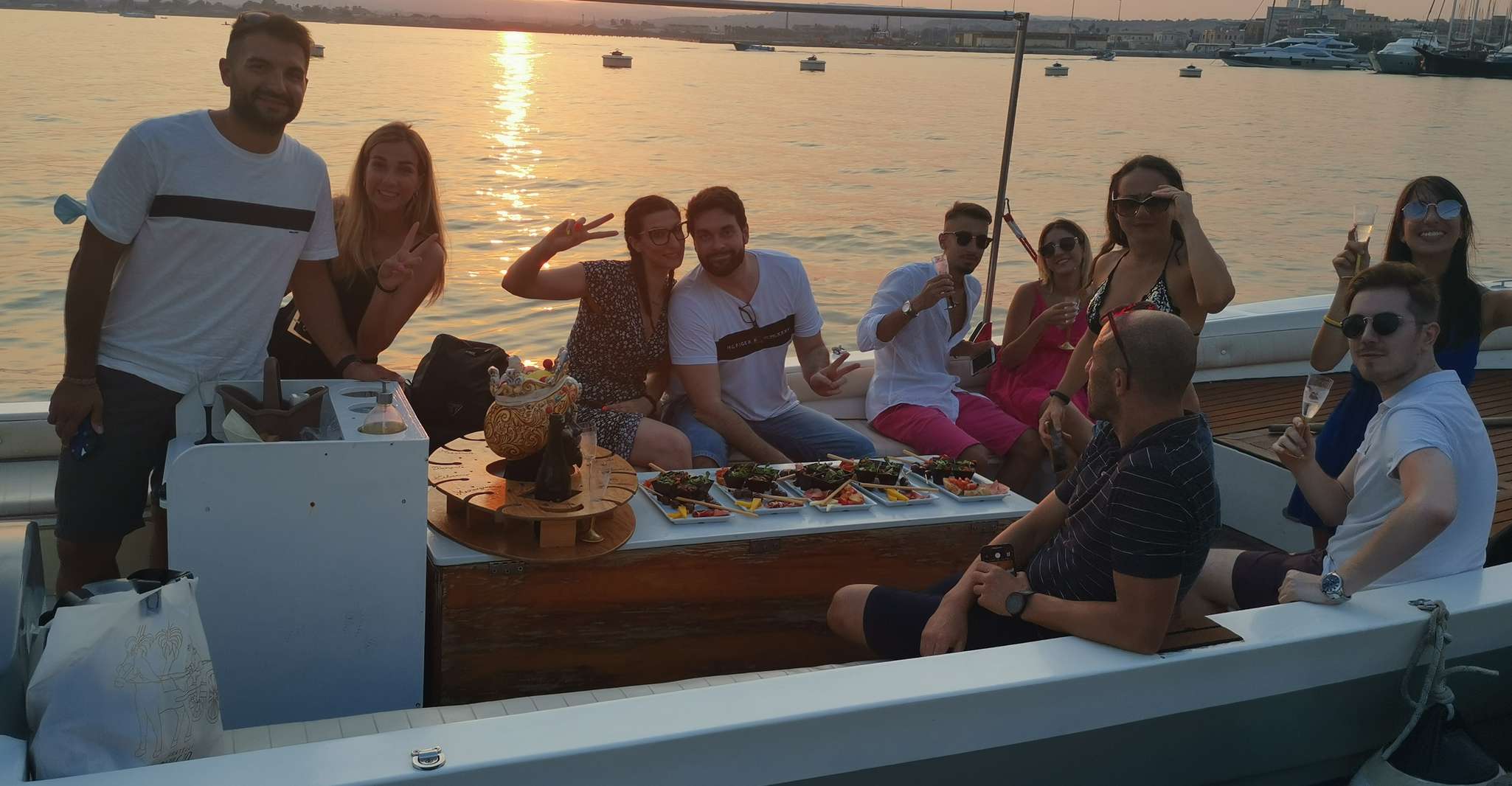 Syracuse, Ortigia Sunset Cruise with Aperitif - Hizvo