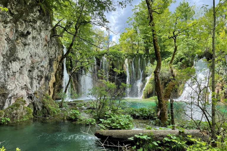 Zagreb: Parque Nacional de los Lagos de Plitvice y Rastpke