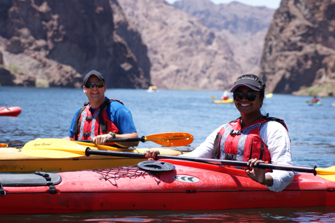 Da Las Vegas: Tour guidato della Grotta di Smeraldo in kayak