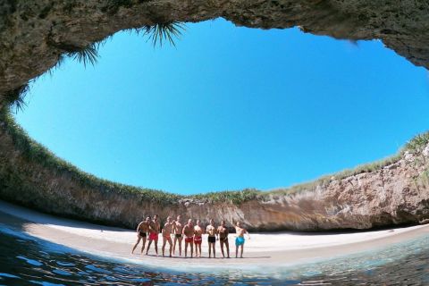 Von Nueva Vallarta aus: Marietas Inseln Versteckte Strand Tour